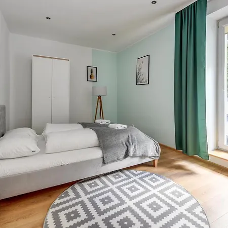 Comfort Stone Stream Apartment *